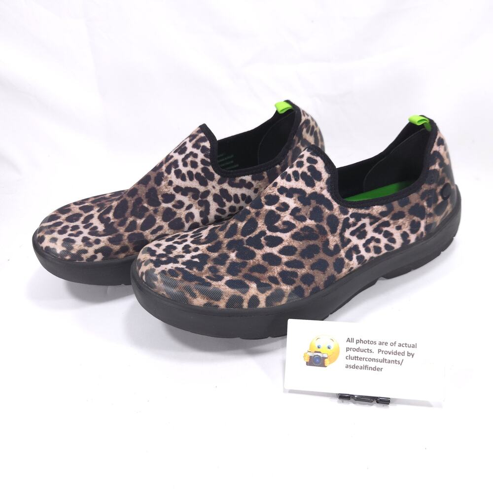 OOFOS OOmg Slip On Athletic Shoe Womens Size 11 Animal Print Black